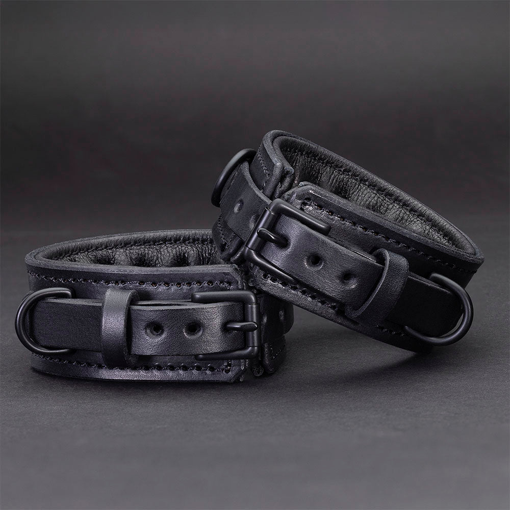 Midnight Padded Collar & Cuffs Set [Slim]