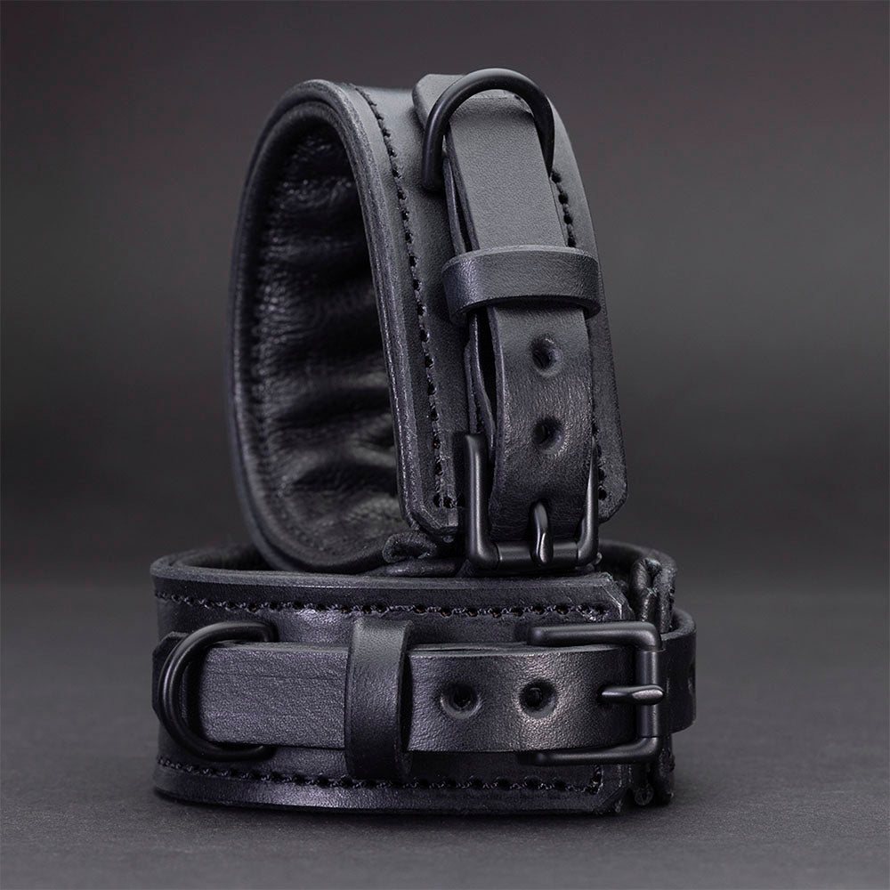 Midnight Padded Collar & Cuffs Set [Slim]