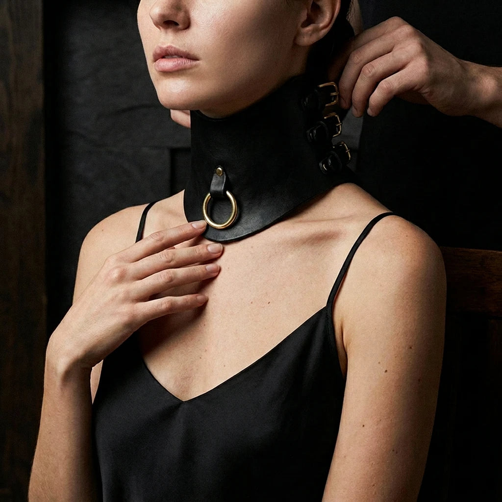 Molded Leather Posture Collar [Suede-Lined]